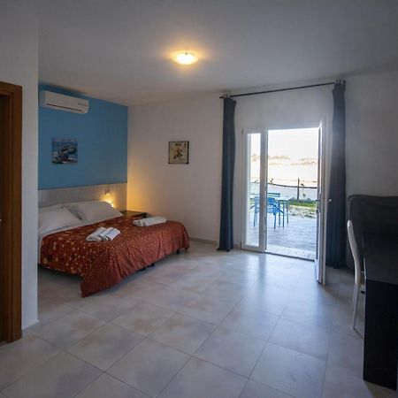 Torre Del Lago Фоче Варано Екстериор снимка