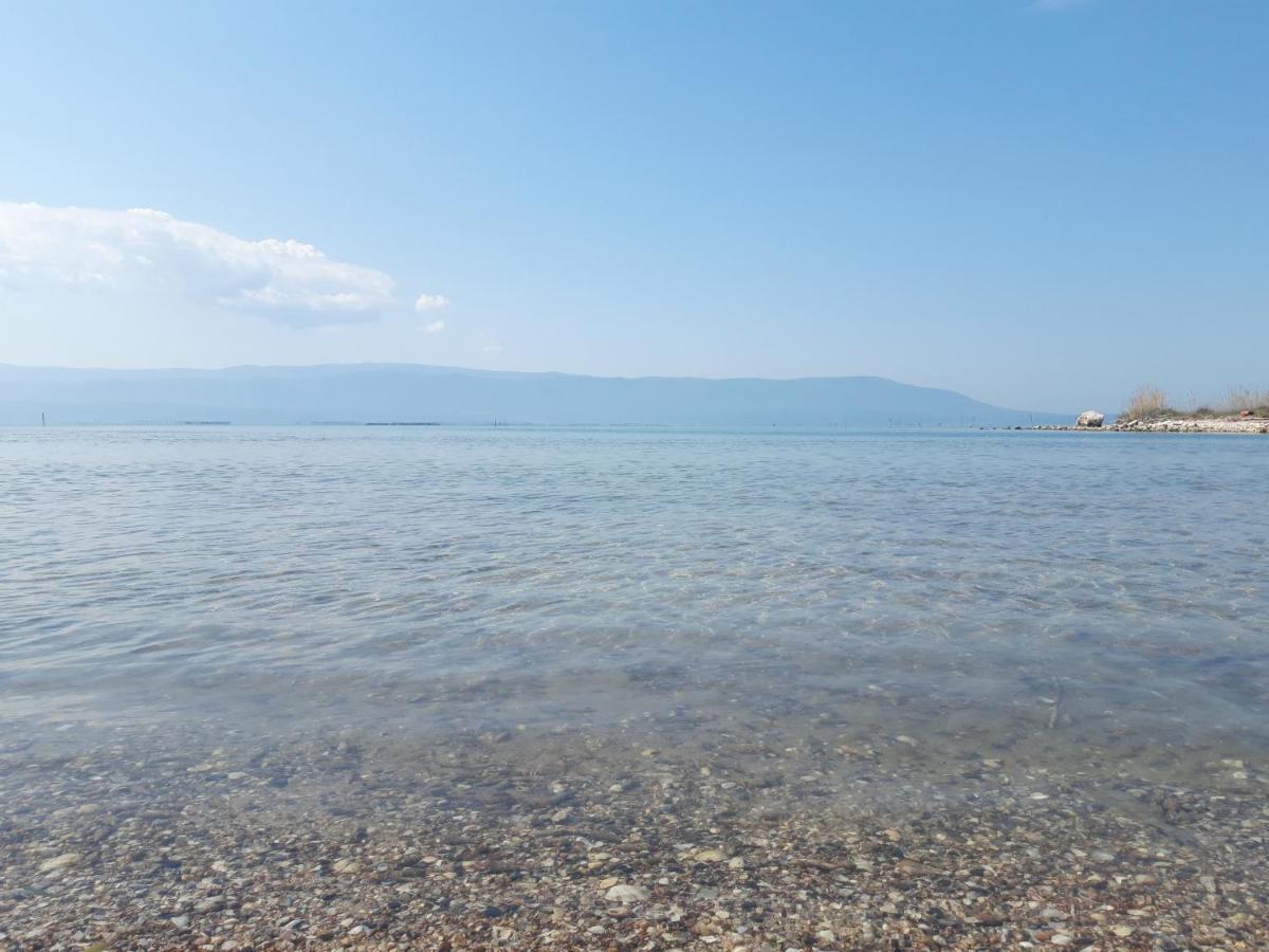 Torre Del Lago Фоче Варано Екстериор снимка
